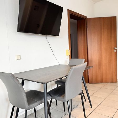 Modern Living Studios Karlsbad Exteriör bild