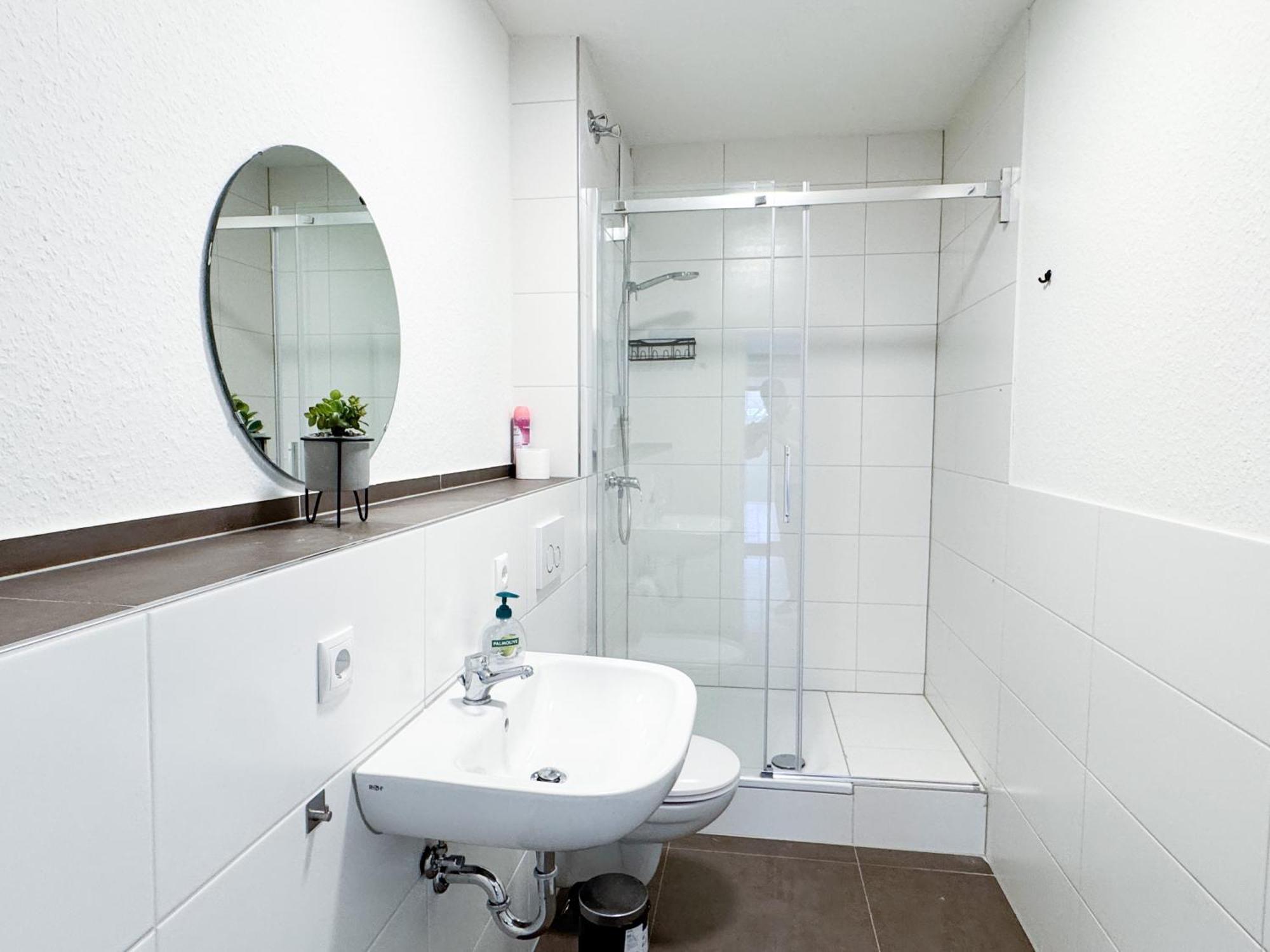 Modern Living Studios Karlsbad Exteriör bild